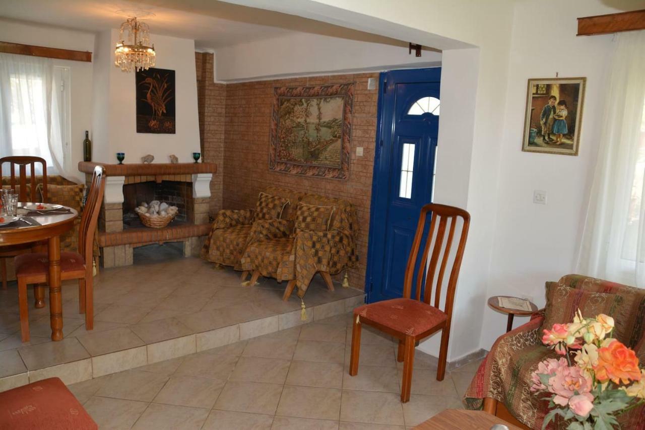 Traditional Summer House In Marmari Marmari (Evia) Exterior foto